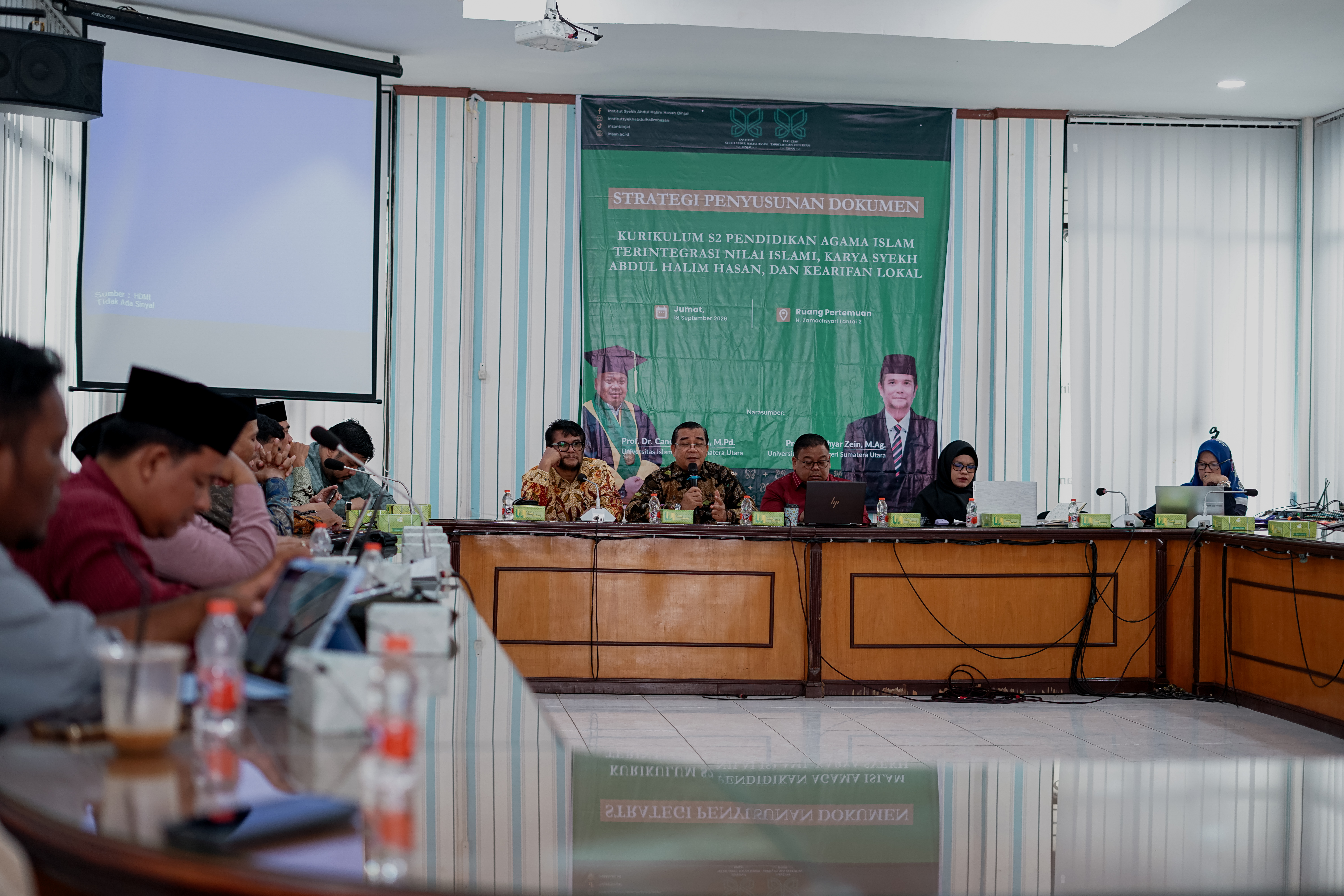 INSAN Gelar Workshop Strategi Penyusunan Kurikulum Magister PAI Berbasis Nilai Islam dan Kearifan Lokal