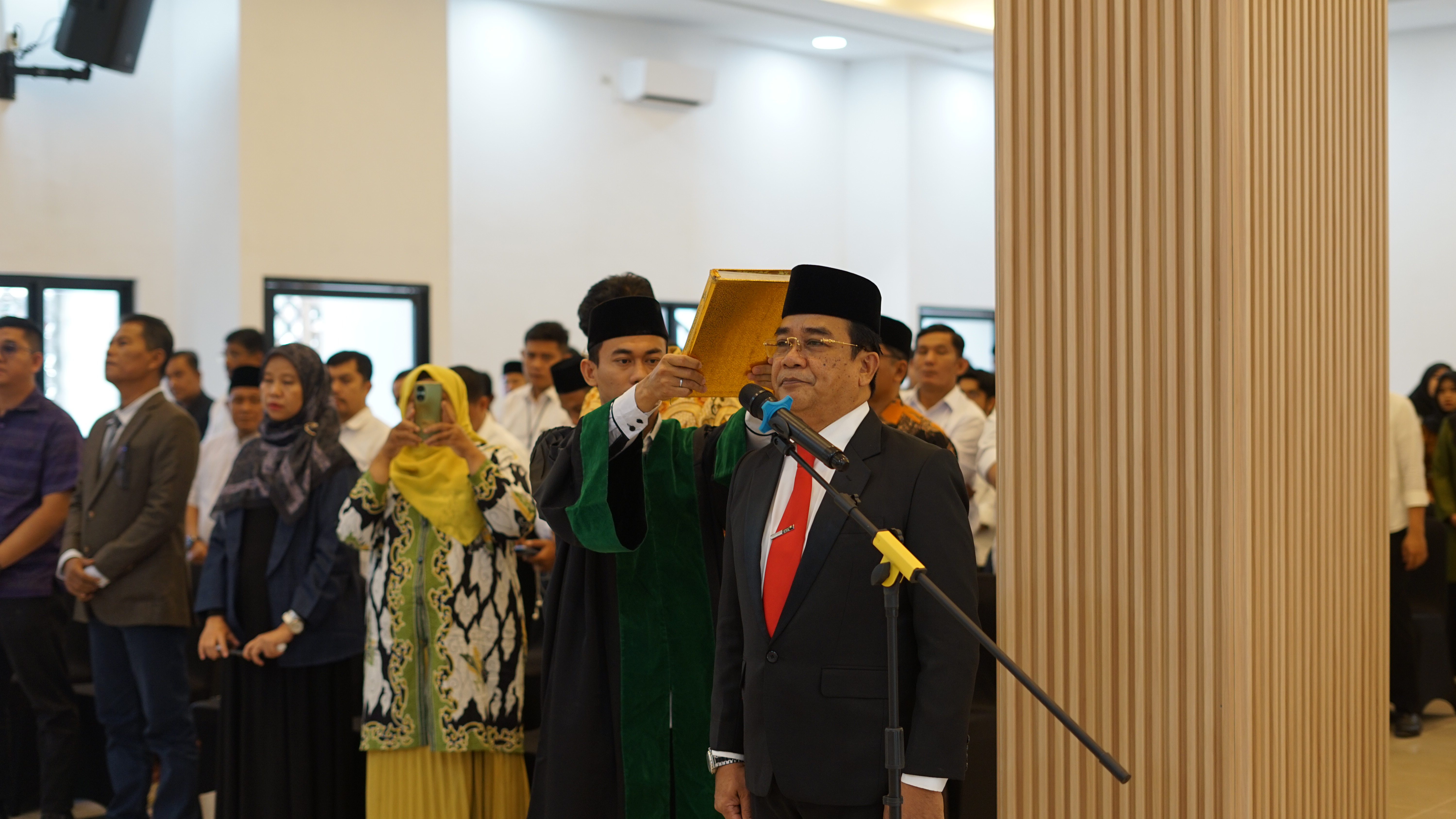 Prof. Muhammad Ramadhan Resmi Dilantik, Rektor INSAN 2025-2029
