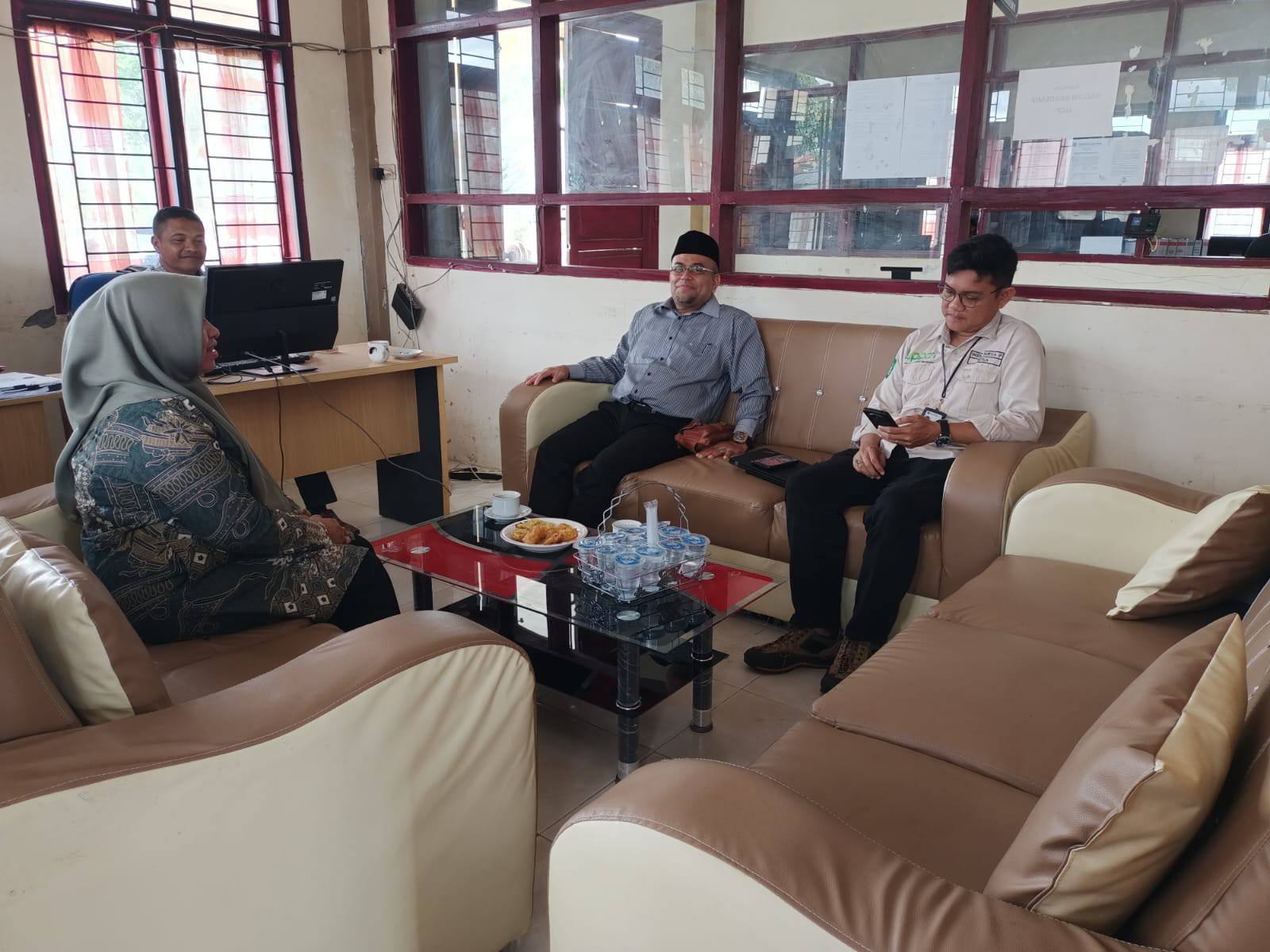 INSAN Binjai Jalin Kerja Sama Strategis dengan Universitas Gajah Putih