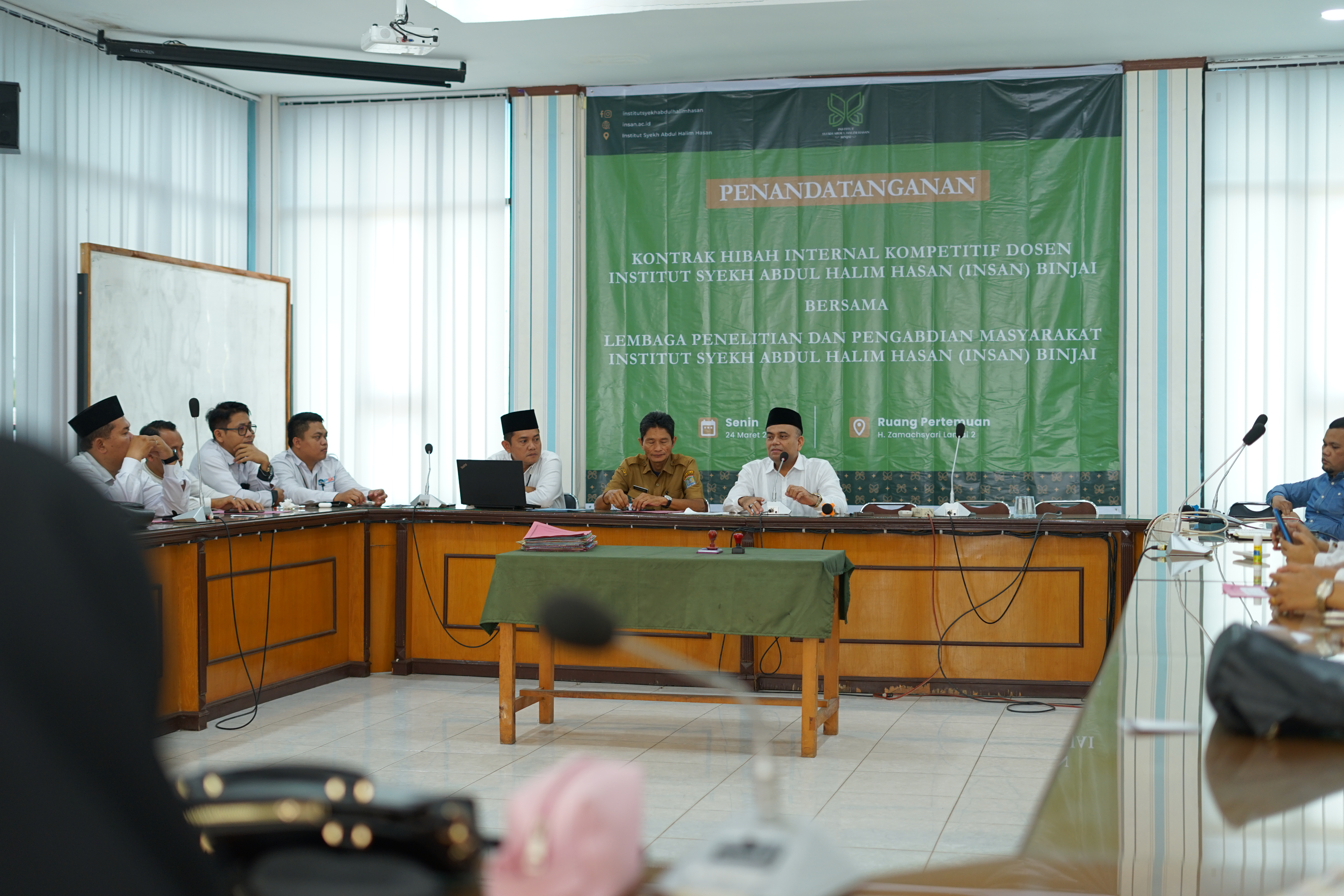 INSAN Binjai Tandatangani Kontrak Hibah Penelitian Dosen Perdana