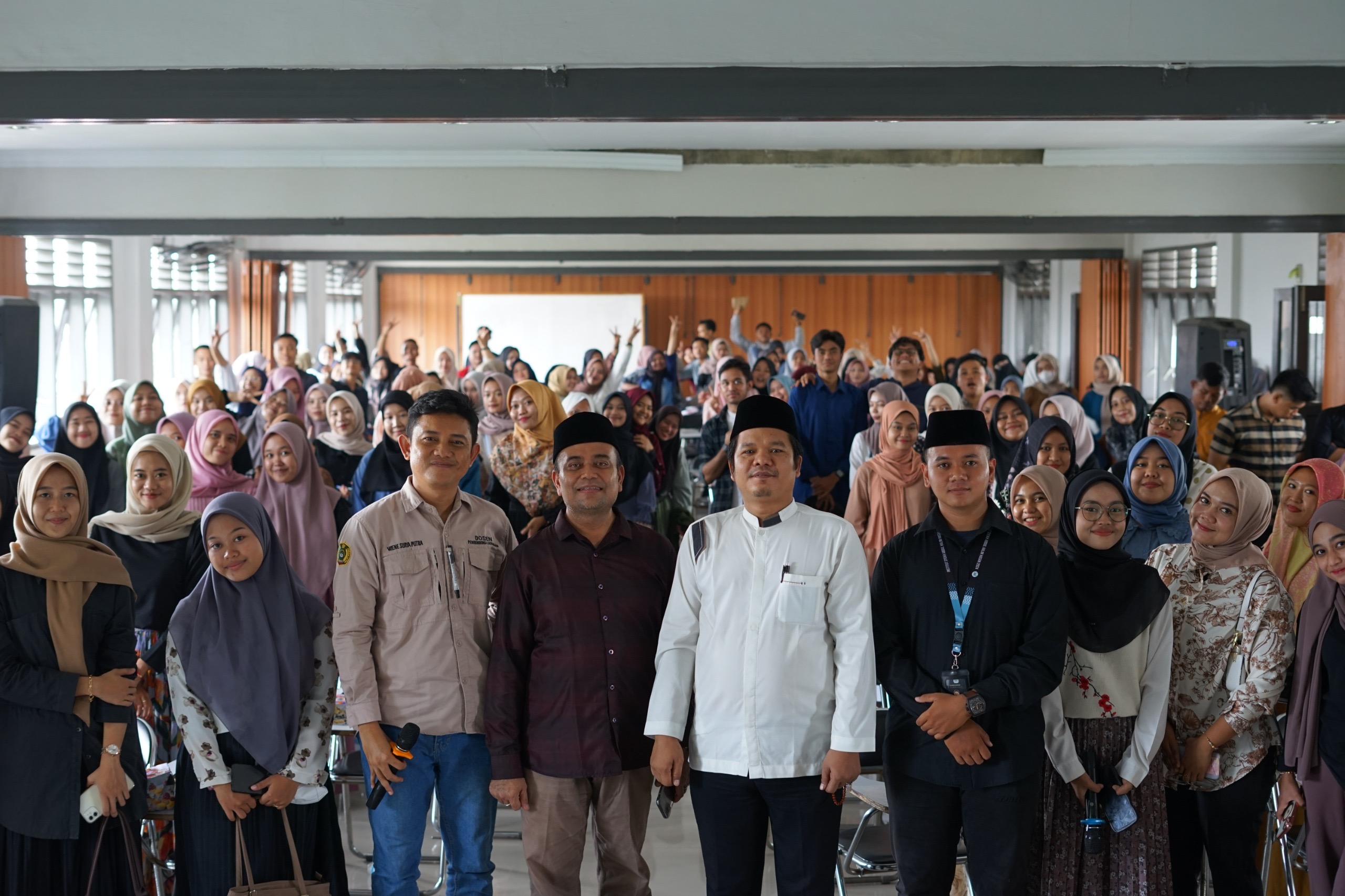 INSAN Gelar Pembekalan KKN Regional, Nasional, dan Internasional