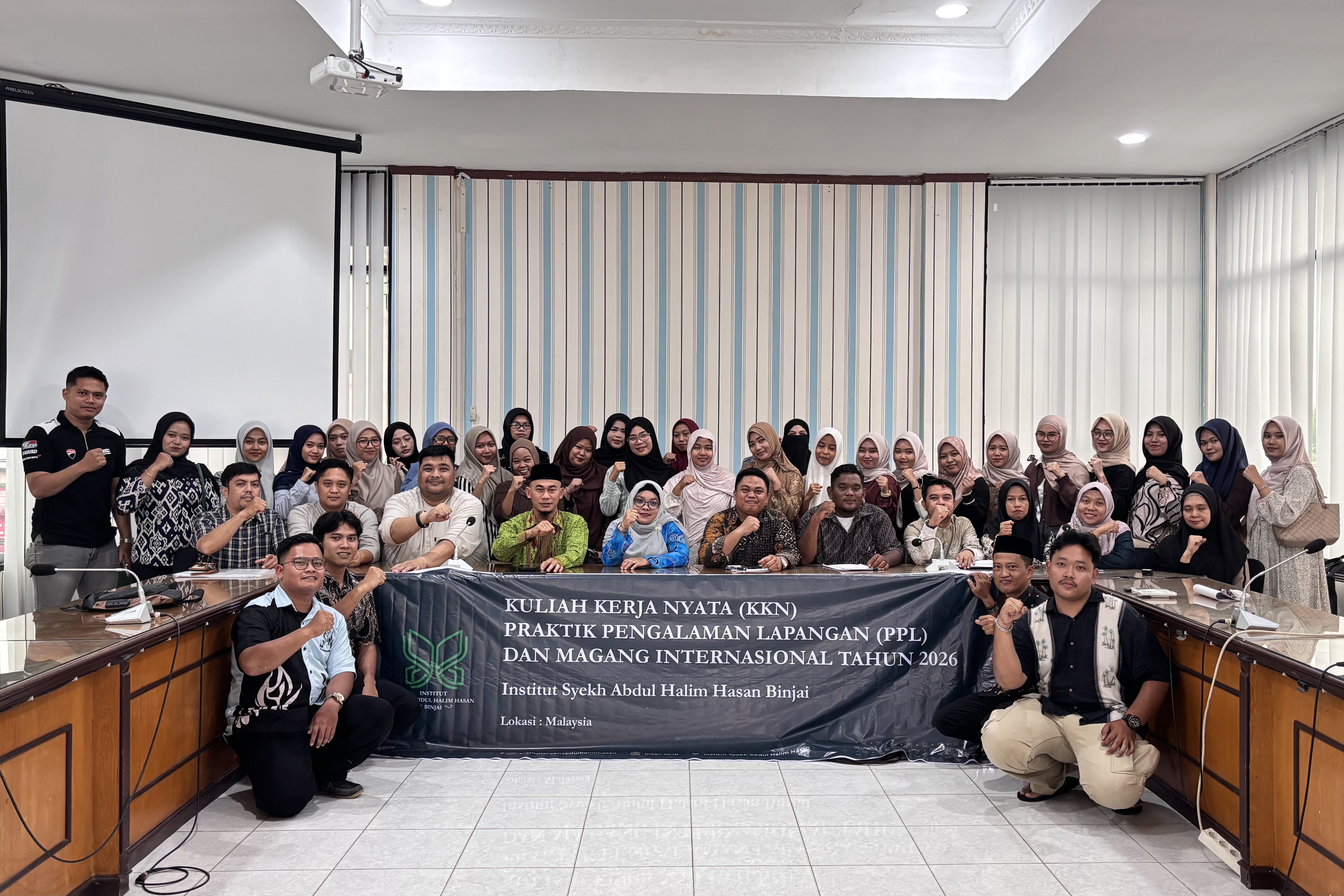 INSAN Binjai Lepas 36 Mahasiswa KKN Internasional ke Malaysia