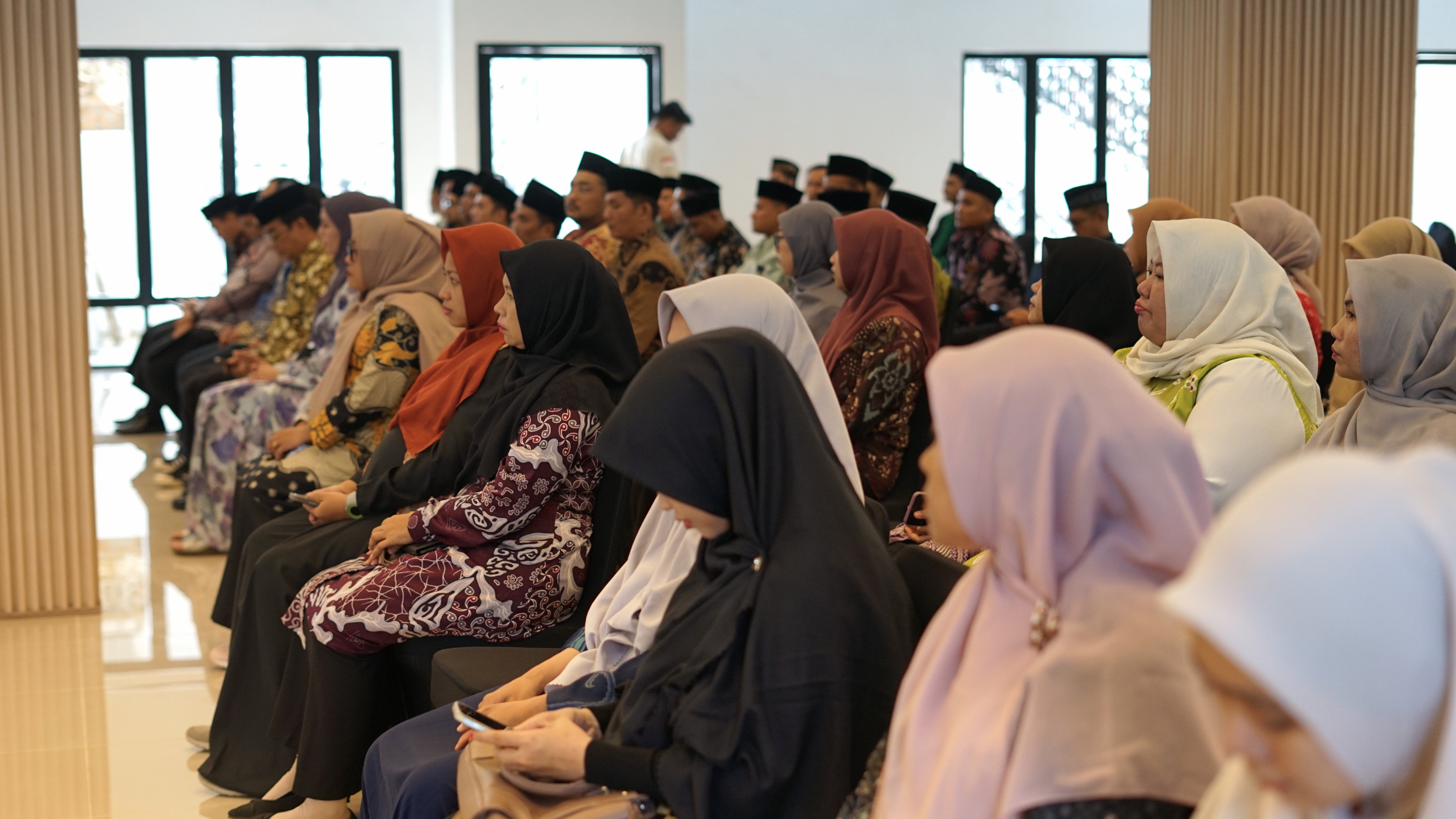 Rektor INSAN Lantik Pejabat Akademik Periode 2025-2029