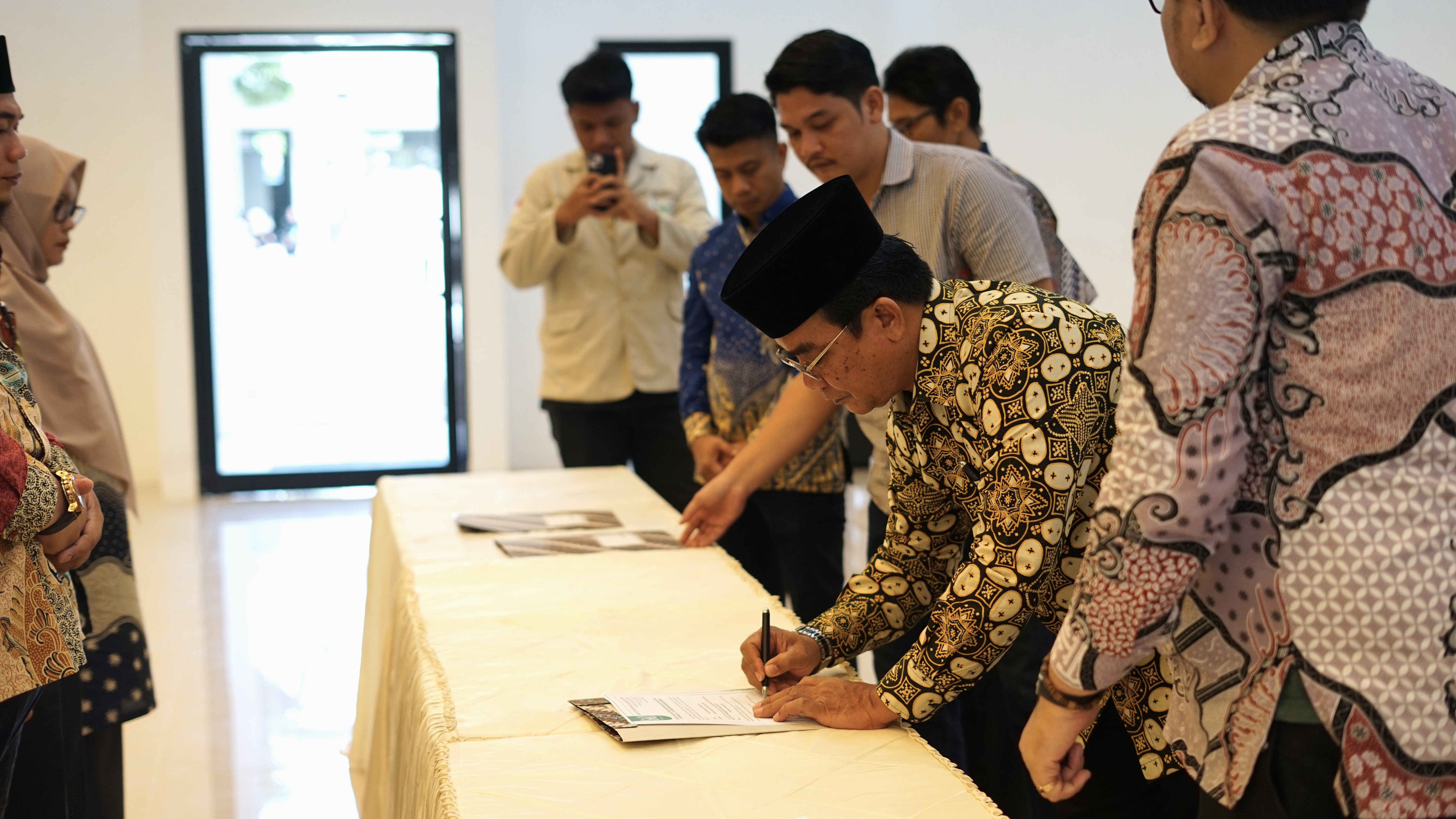 Rektor INSAN Lantik Pejabat Akademik Periode 2025-2029