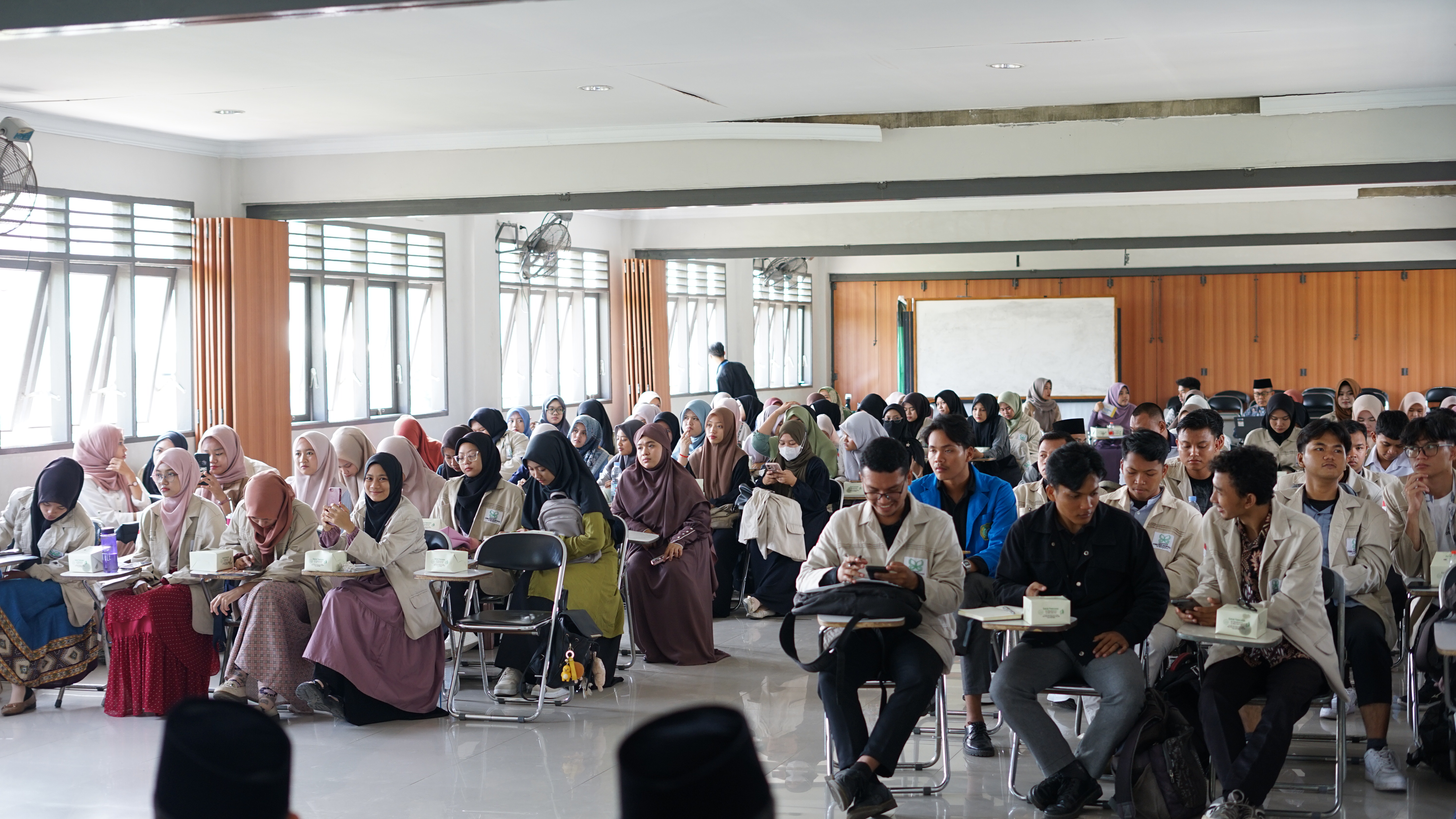Kolaborasi dan Kerja Sama, Prodi PAI INSAN Bersama Magister PAI UNPAB Gelar Seminar
