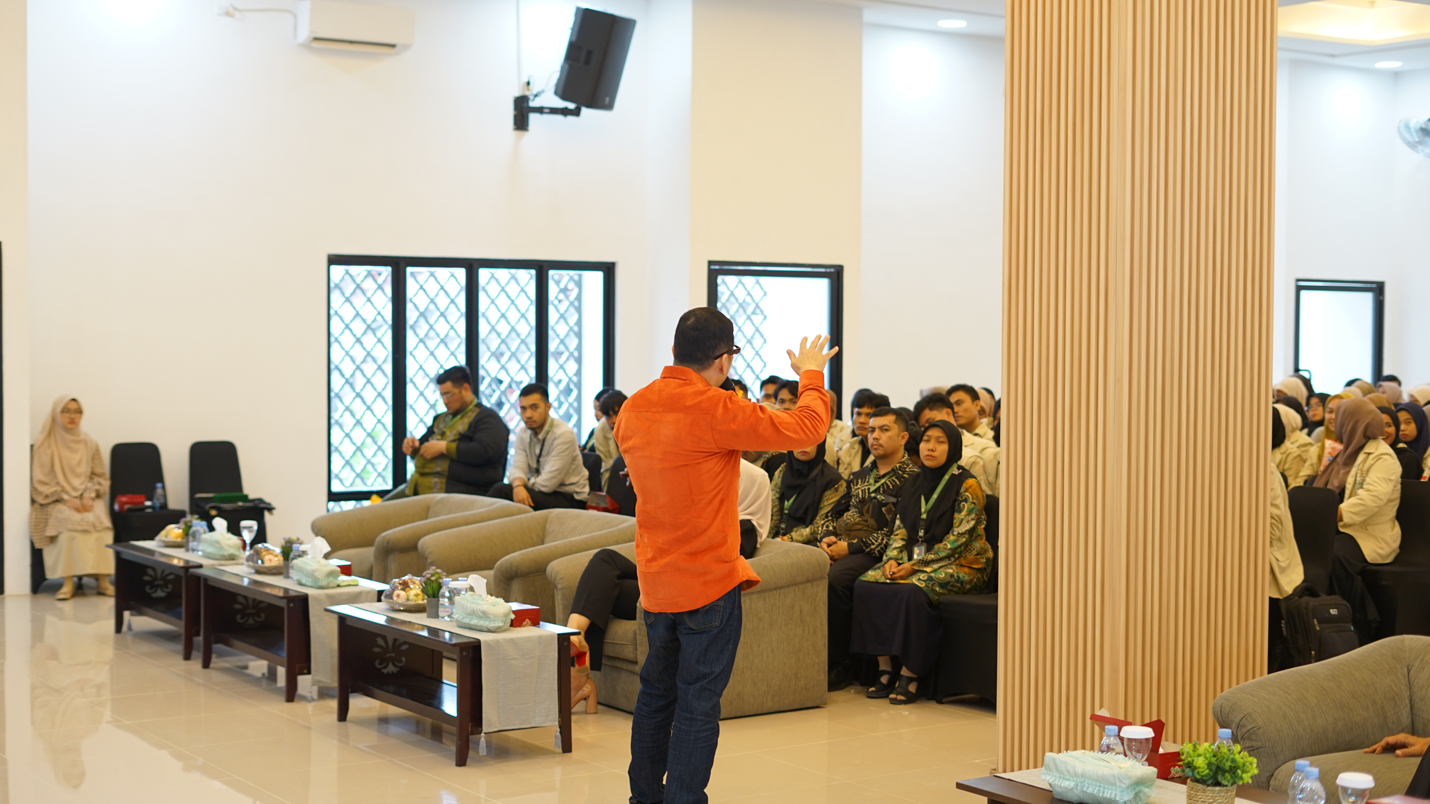 Kuliah Umum INSAN Binjai Hadirkan Anggota DPR RI, Bahas Peran Pemuda Menjaga Indonesia