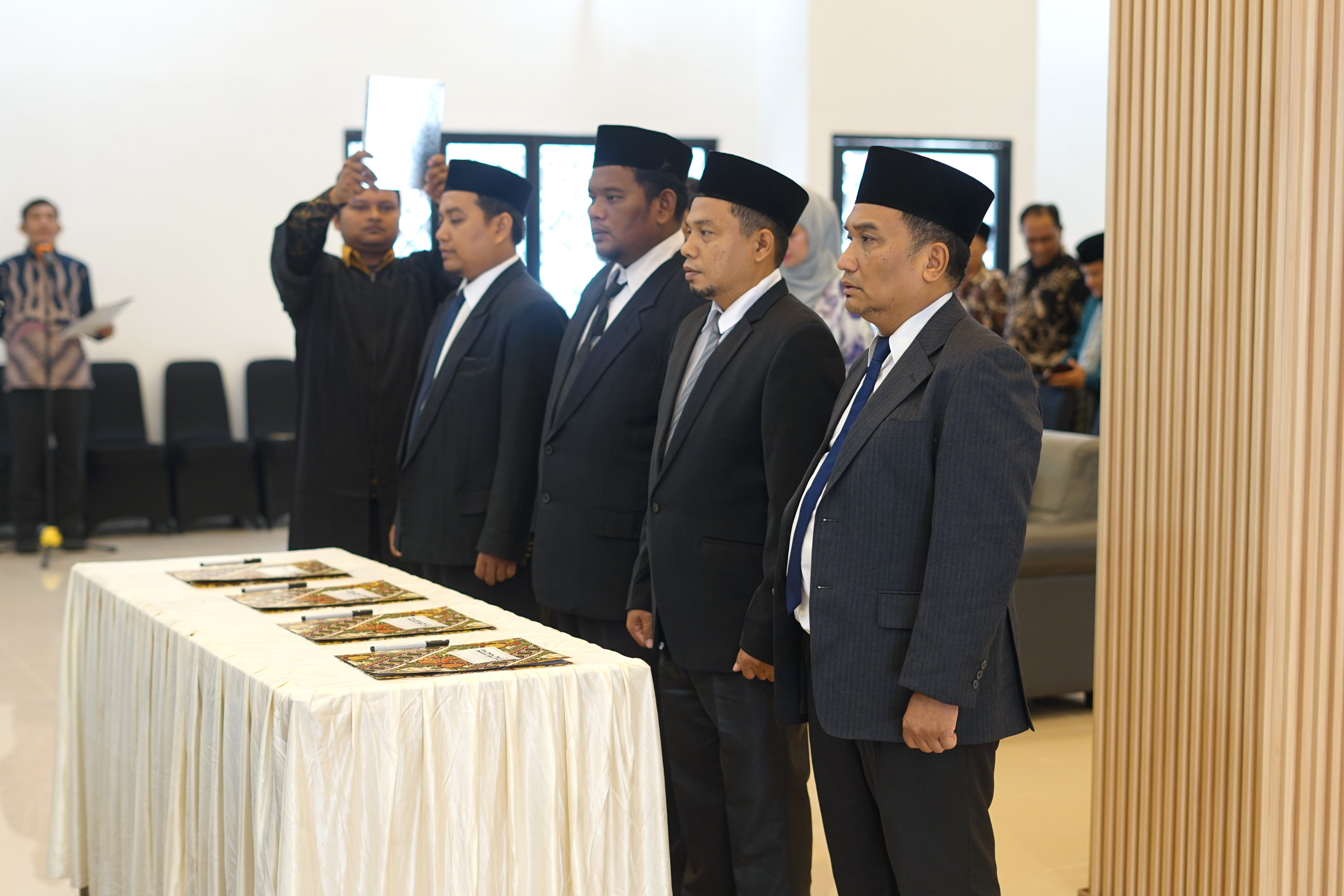 Reshuffle Jabatan, Rektor INSAN Lantik 4 Pejabat Akademik