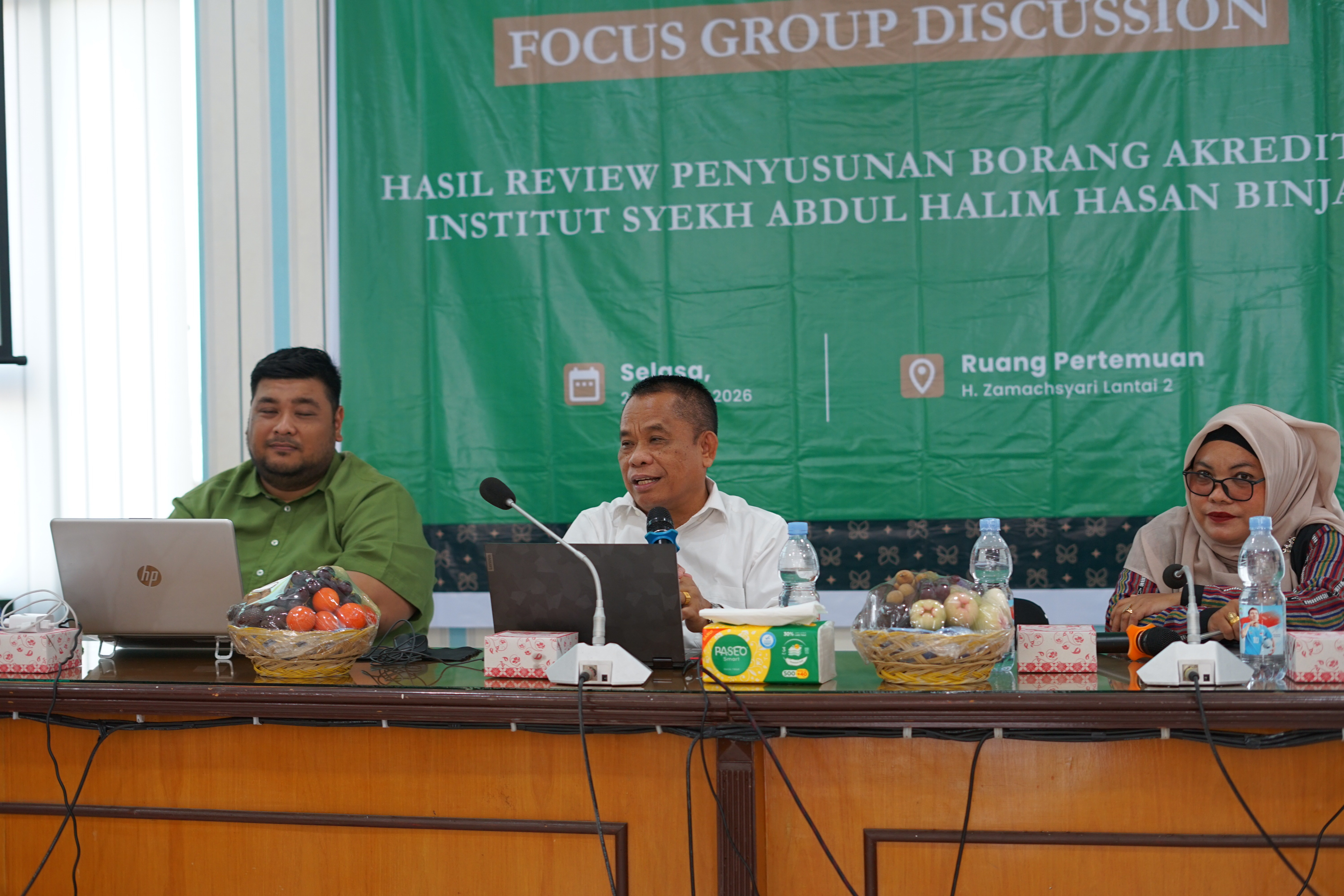 Menuju Reakreditasi Perguruan Tinggi, INSAN Gelar FGD Review Borang APT Bersama Asesor BAN-PT